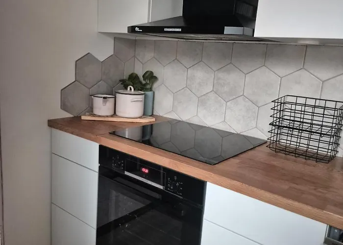 Outakuja * רובניימי